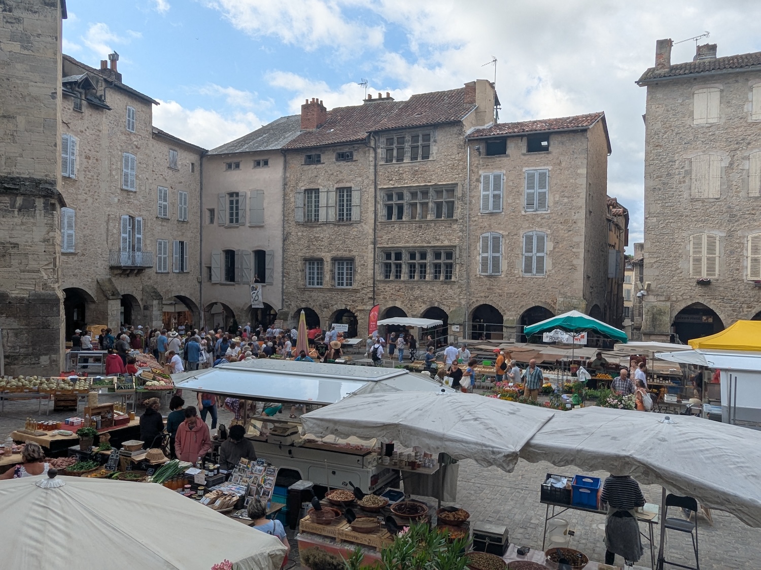 Weekly outdoor market