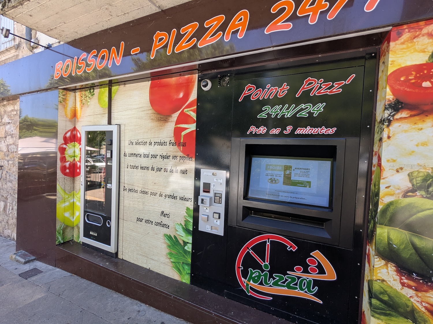 Pizza machine